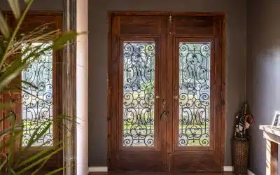 Choosing the Best Glass Inserts for Your Front Door: Privacy, Light, & Style